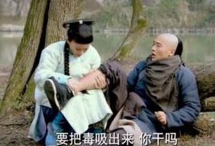 两岁孩子被父母用开水灌喉治病，偏方真会害死人