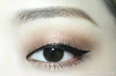 内双眼变大的方法,瞬间放大眼睛2倍的教程