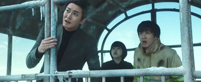 这部几乎把韩国人都赶到影院的巨片,我一手五颗星一手一颗星