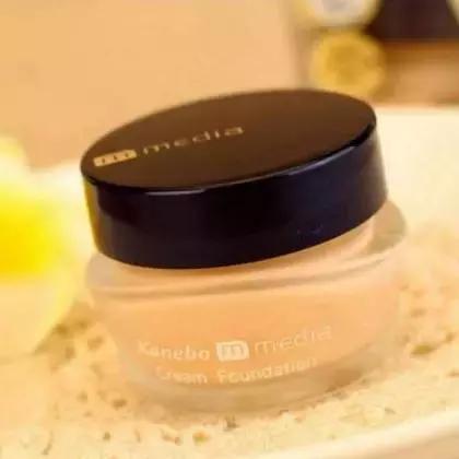 便宜到飞起的开架彩妆！谁跟我先批发一车回来？