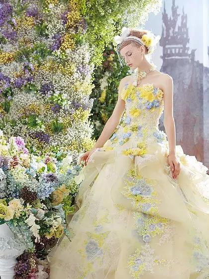 中国买不到的婚纱!Stelladelibero跳进花海的新娘,美到爆炸!