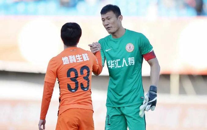 他是中国足球的第一人,中国足坛历史传奇门将