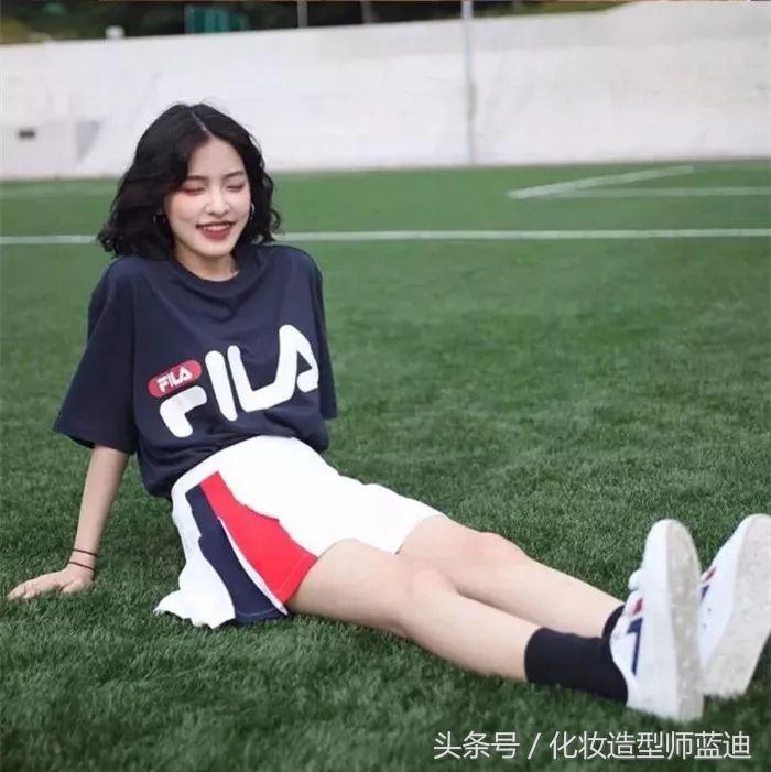 内扣外翻层次发型短发,女生短发泡面头适合什么发型