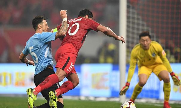 输八个！大连足球只有“富爸爸”还不灵！