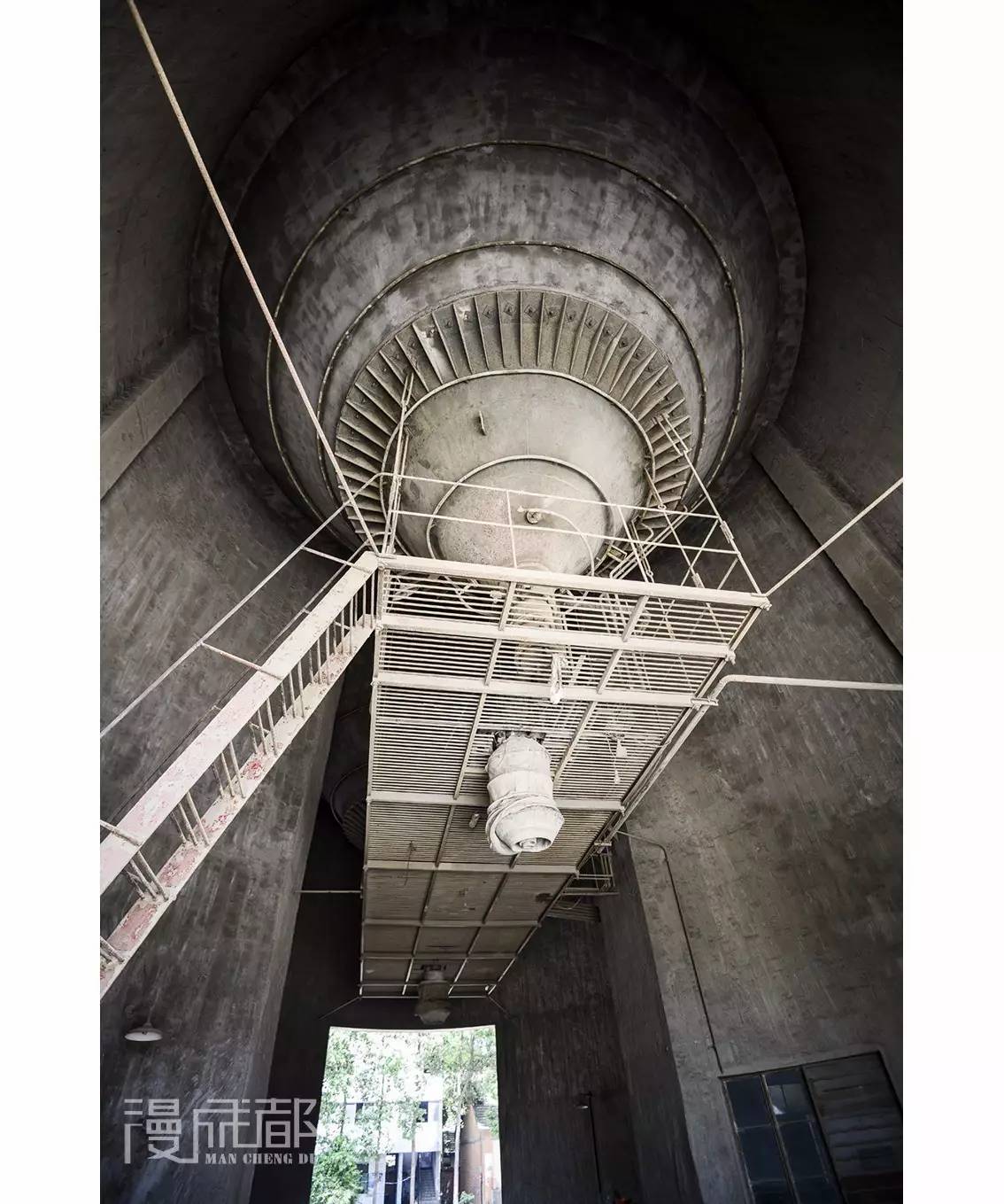 它们承载好多成都人的记忆,让我们一起来保护这些老工业建筑吧!