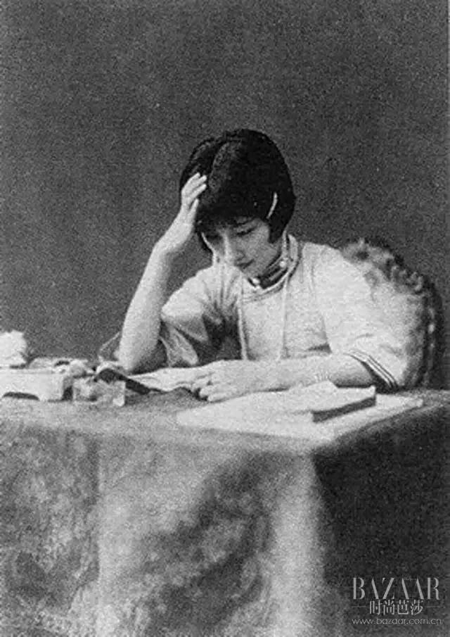 看大片｜黑白笔墨间解读中国式的时髦法则