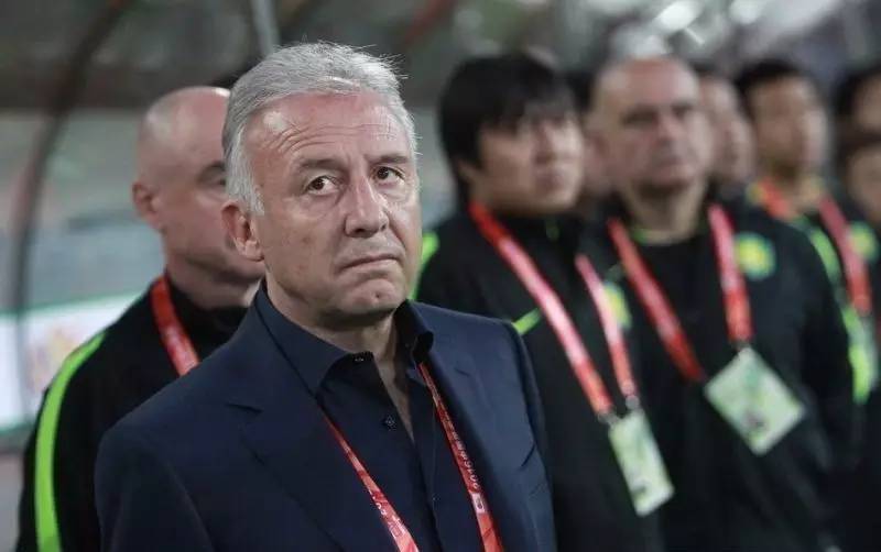 扎切罗尼排名第一,扎切罗尼半决赛