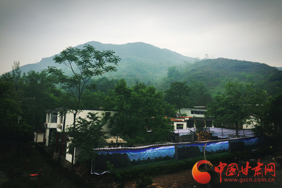 来一场说走就走的旅行第一站陇南,身未动心已远演唱