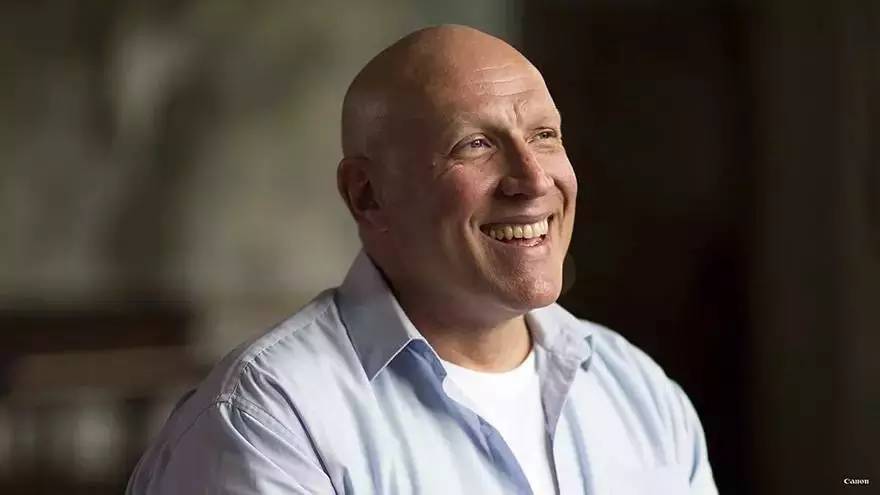 摄影师如何与模特拉近关系,摄影师和模特最佳搭档