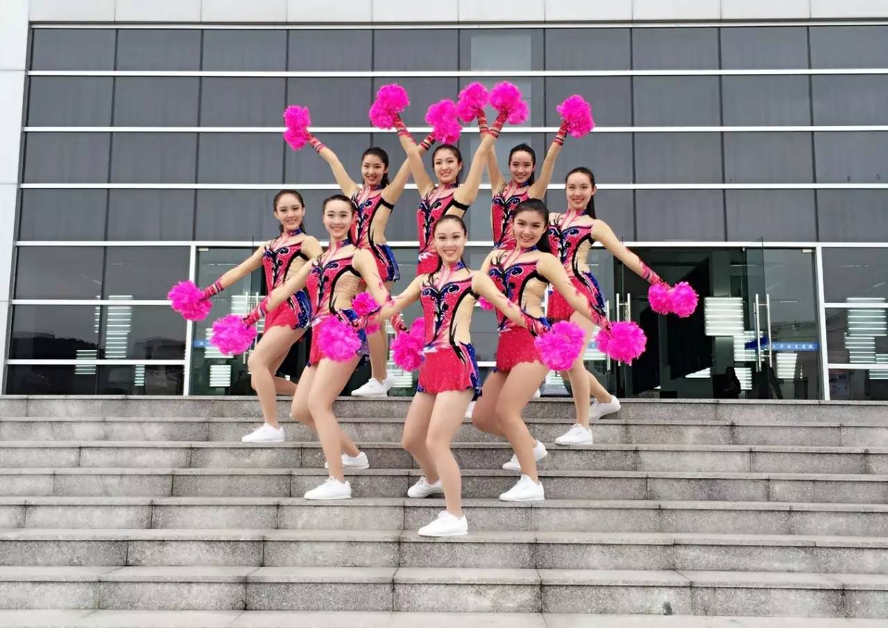 浙大最美啦啦队表演视频,浙江卫视浙大啦啦操队