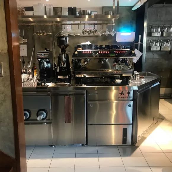 就连文艺女青年也找不到的史诗级咖啡店，因为它们真的藏在角落里