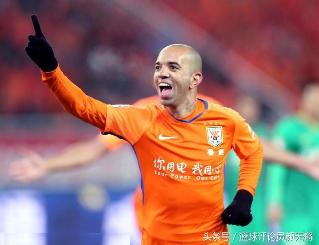 西甲球星被中超比赛惊呆不是说我们在这能称王吗？我要回家