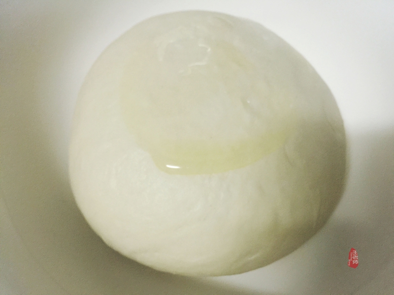 怎么炸牛奶油条又软又好吃,奶香小油条怎么炸出来又软又蓬松