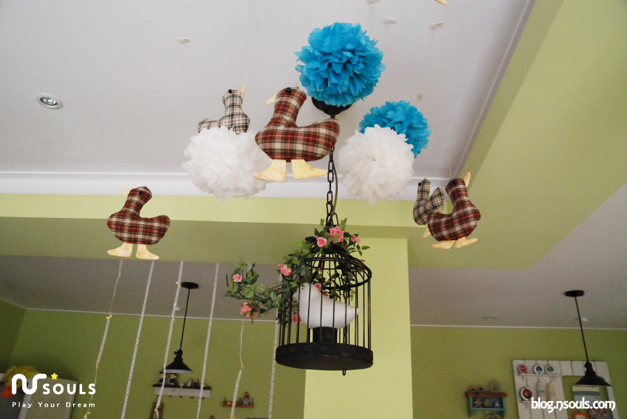 就连文艺女青年也找不到的史诗级咖啡店，因为它们真的藏在角落里