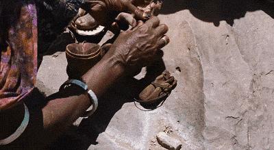 全球还有1亿少女被实施残忍酷刑，看得我想哭