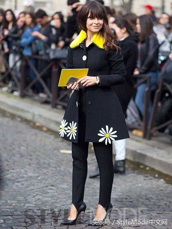 妈妈高档踩脚裤,薄款光泽踩脚裤