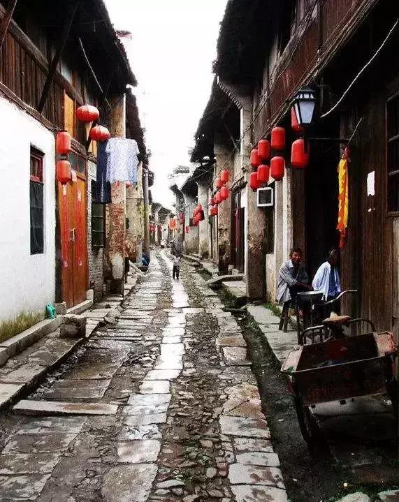 合肥周边自驾游一日游景点大全,合肥到六安一日游最佳去处深秋