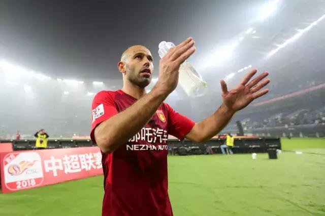 梅西最新球赛,梅西好友做客