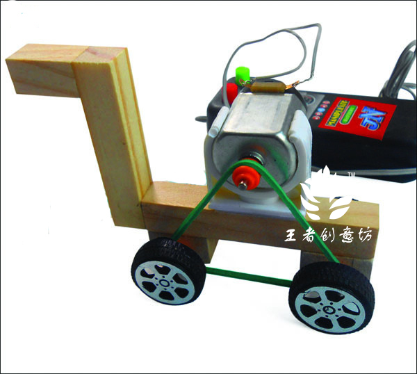 王者创意坊（玩具制作）：一个适合带小朋友一起制作的有线遥控车