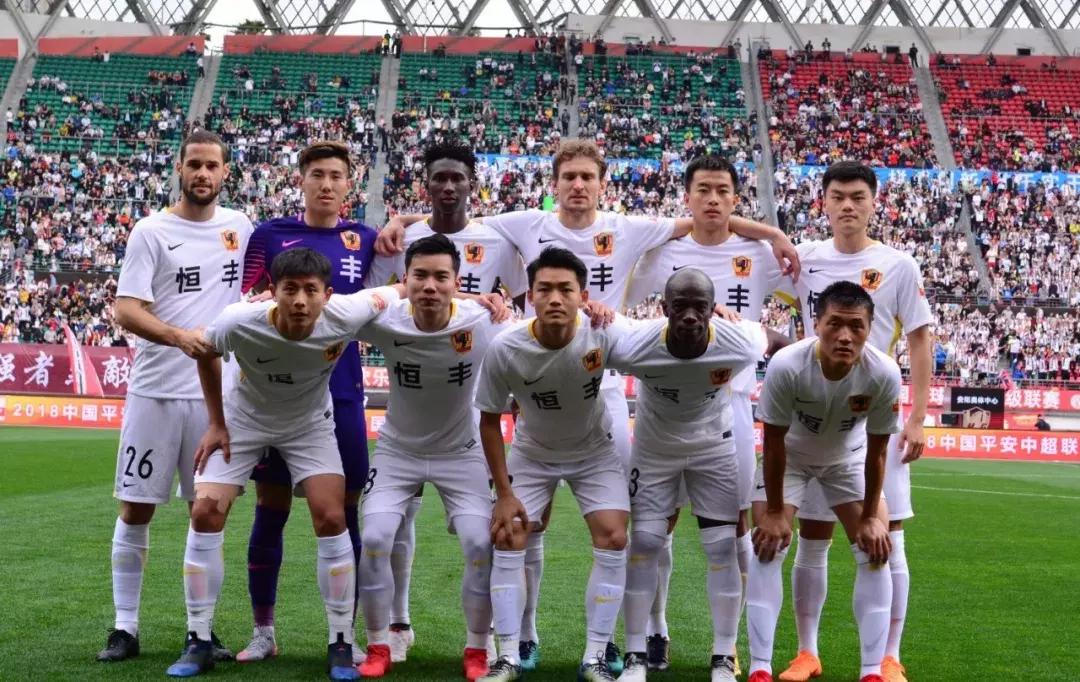 梅西最新球赛,梅西好友做客