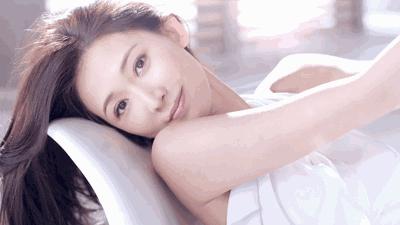 妈妈们适合什么眼霜,给妈妈买的眼霜