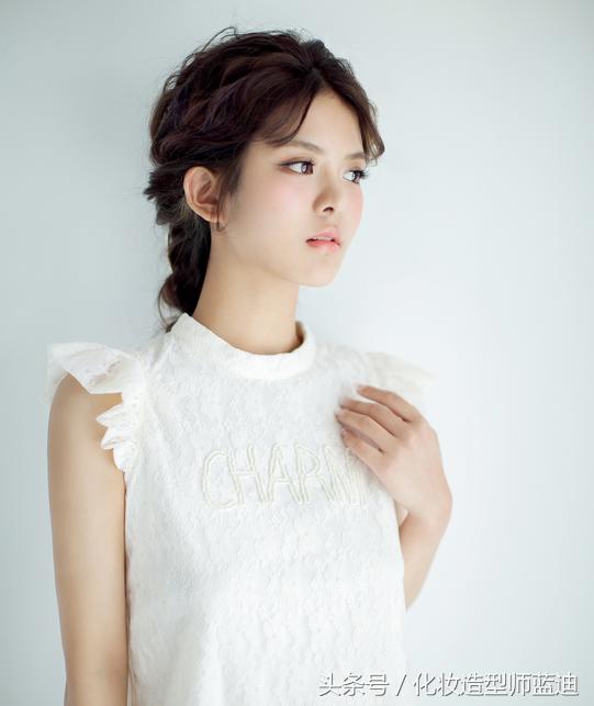 四款超唯美编发教程想不漂亮都难,唯美优雅的新娘编发