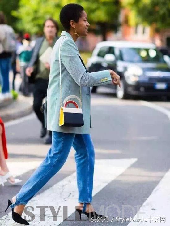 妈妈高档踩脚裤,薄款光泽踩脚裤