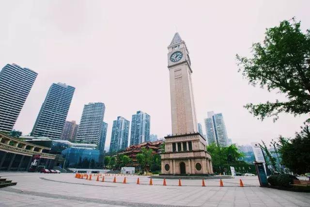 都市气息和人文底蕴相得益彰的南岸，让你重新认识山城！