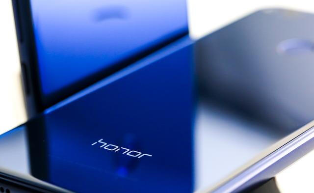 目前手机口碑排行,手机好不好主要看什么硬件