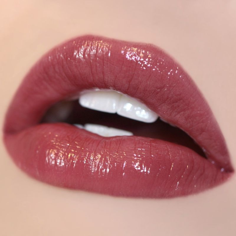 显白的口红哪款好用又持久,春天必须涂口红吗