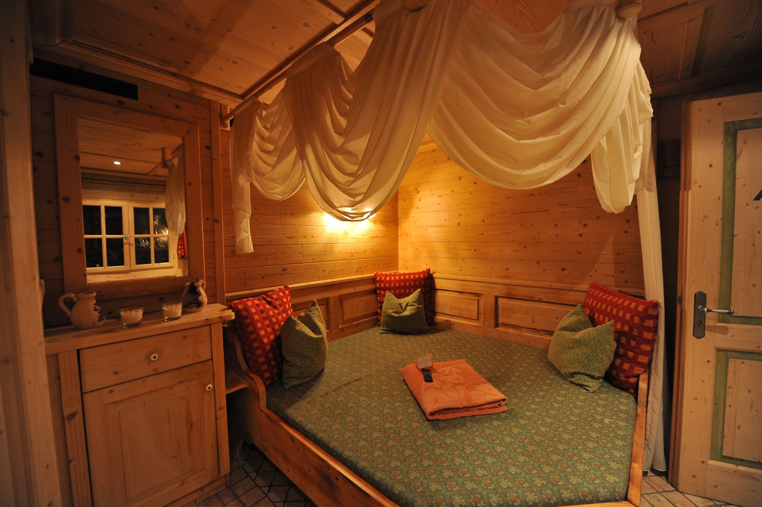 一本正经的回答不正经的问题,一本正经的回答不正经话题