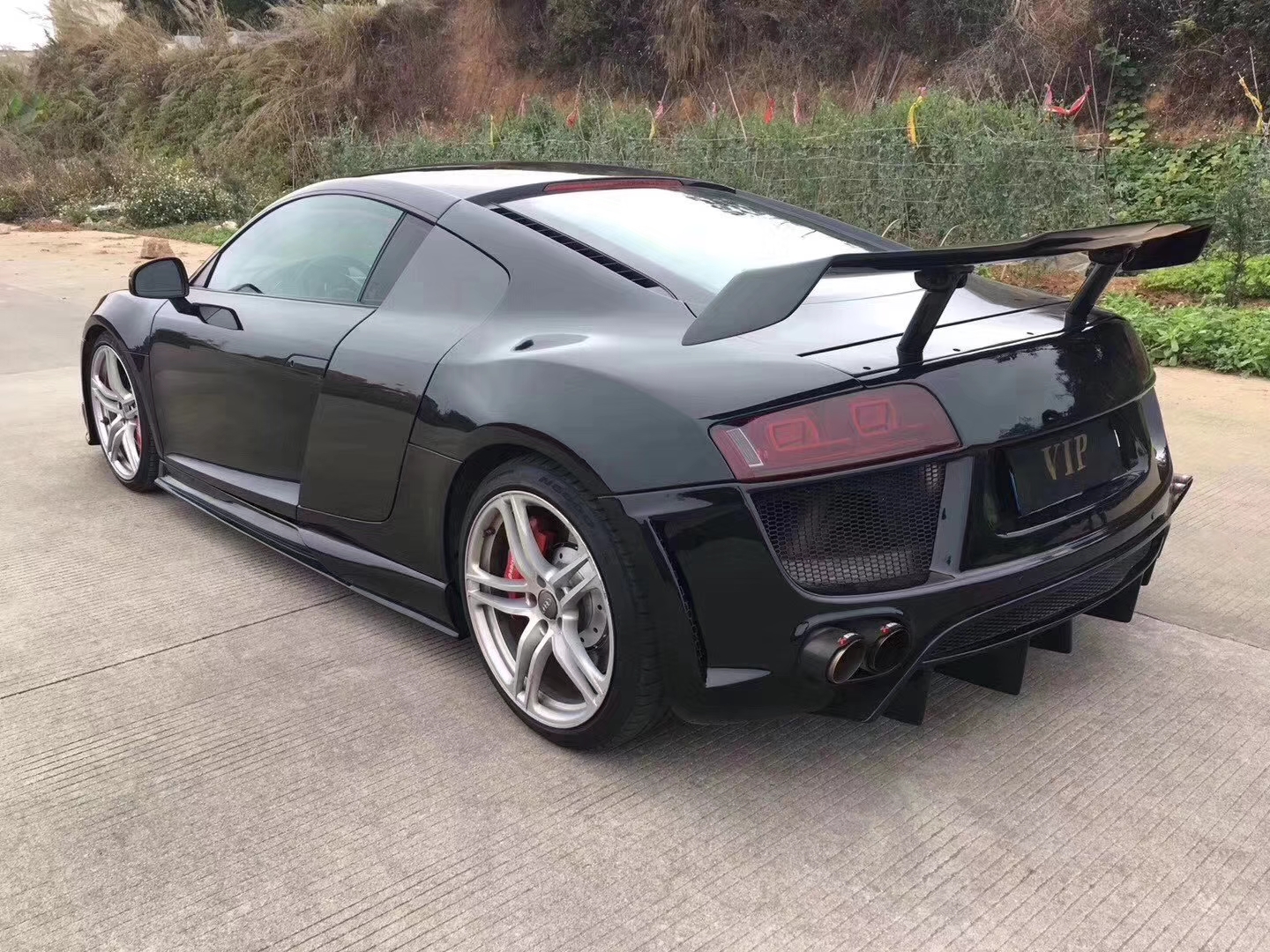 有一台奥迪r8是什么体验,14款r8撩妹