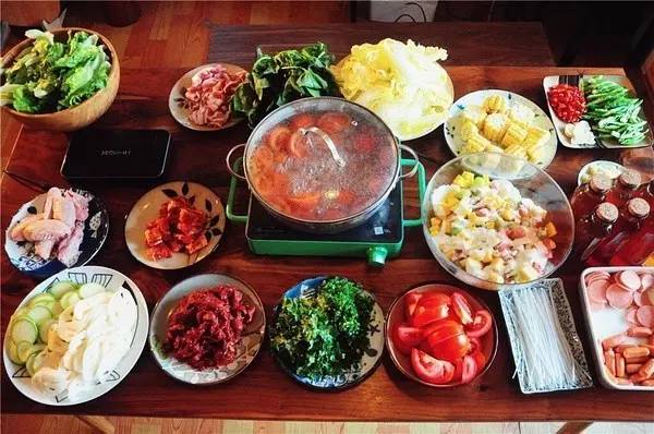 故事|2000元游遍全国后，肉与远方对他有了新的意义