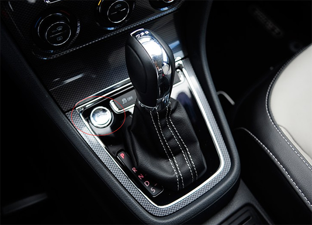 遥控器没带车能发动吗,遥控车更换电压更大的电池可以吗