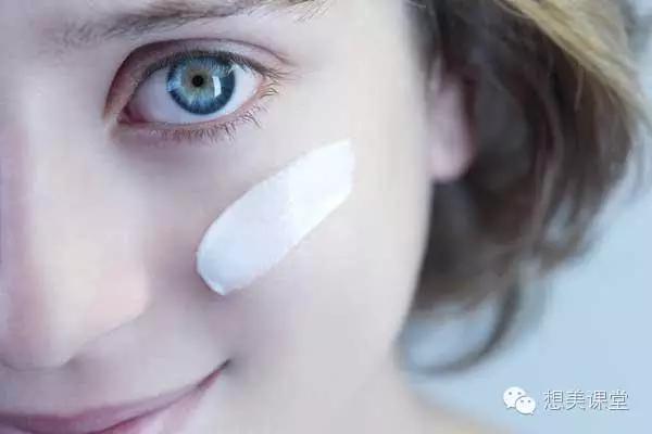 早晚都涂一种眼霜可以吗,眼霜早晚都要同一款吗