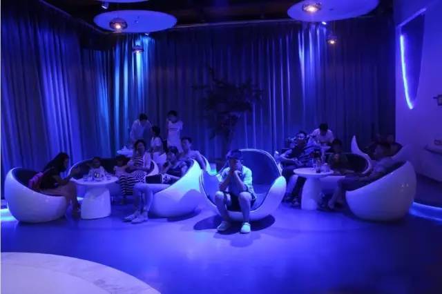 在合肥聚个会也想任性装B？这些地方满足你的所有要求！