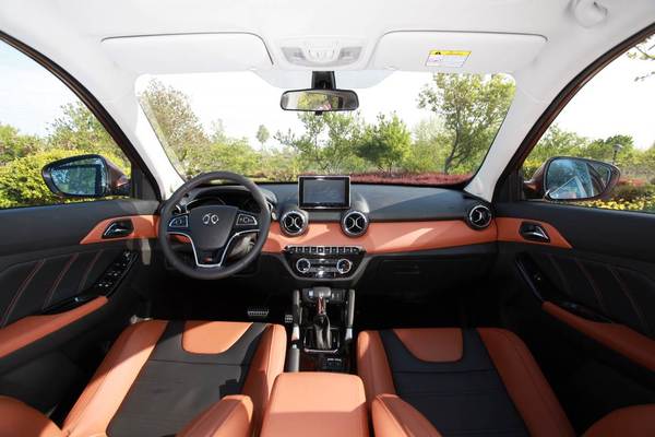 18年北汽绅宝x35值得购买吗,北汽绅宝x351.5豪华收购价