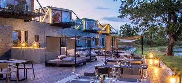 泰国桂河水上竹筏度假屋,泰国桂河水上屋度假村