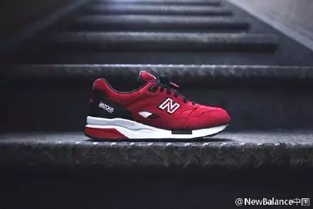 真正的新百伦标志,满大街的新百伦