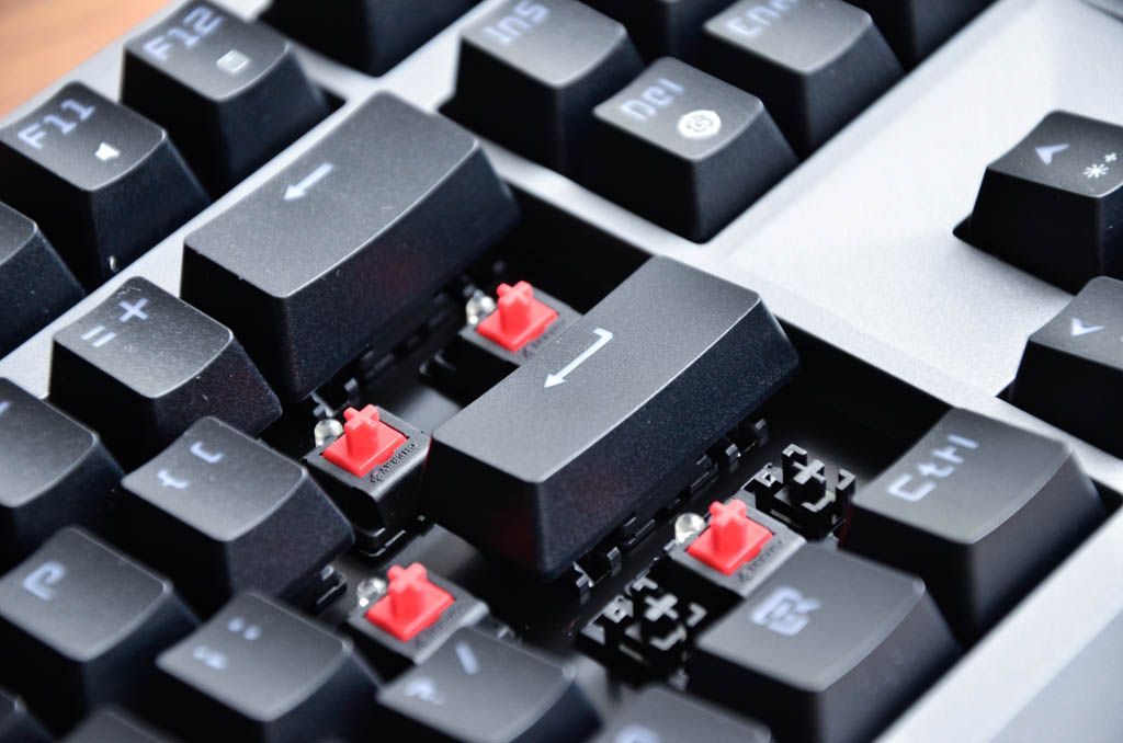 红轴机械键盘和普通键盘区别,机械键盘和机械轴键盘
