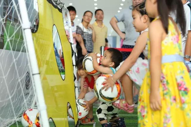 欧洲杯足球发展的趋势,欧洲杯商机怎么样