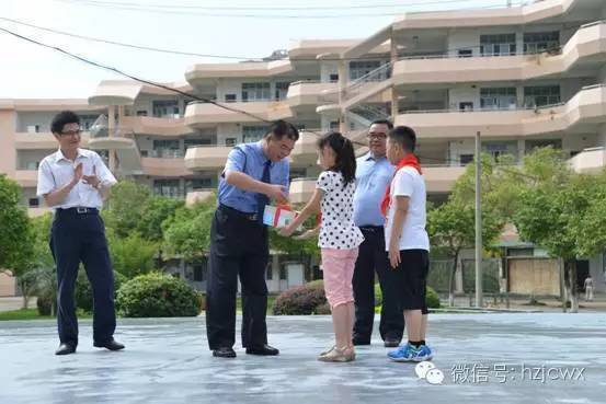 第2016044期[动态]谁说我们“不约儿童”，检察官用行动给你答案