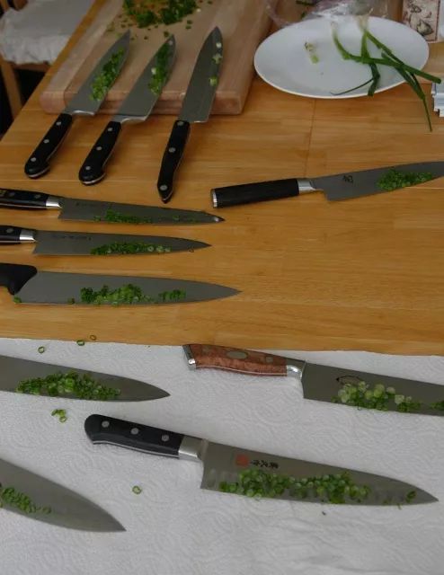 厨师刀应该怎么选,厨师专用刀哪种最耐用又锋利