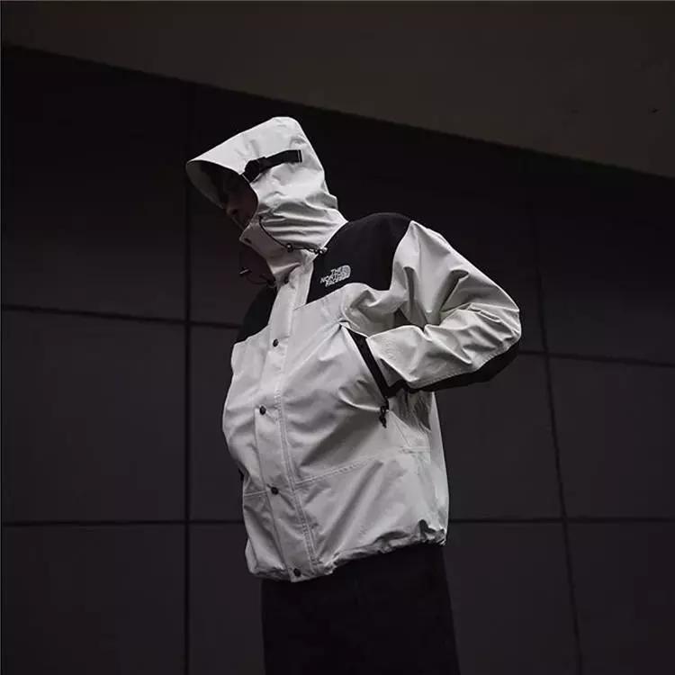 优衣库最值得买的3款白色t恤,优衣库必入手的单品