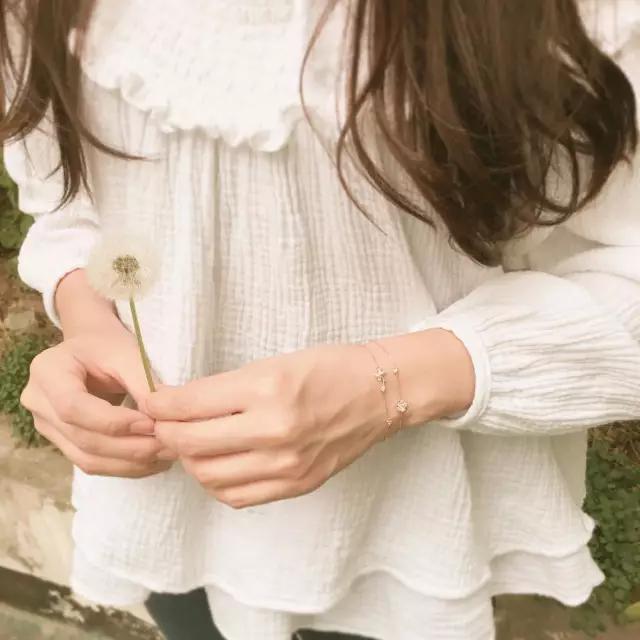 戴什么饰品好看又洋气,如何好看又不夸张的戴首饰