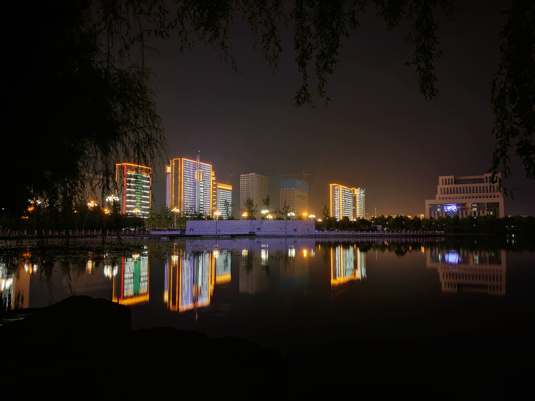 荣耀v8全面测评,荣耀v8前后对比