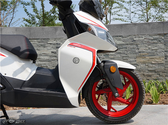 钱江贝纳利利刃怎么样,钱江贝纳利1200cc24款