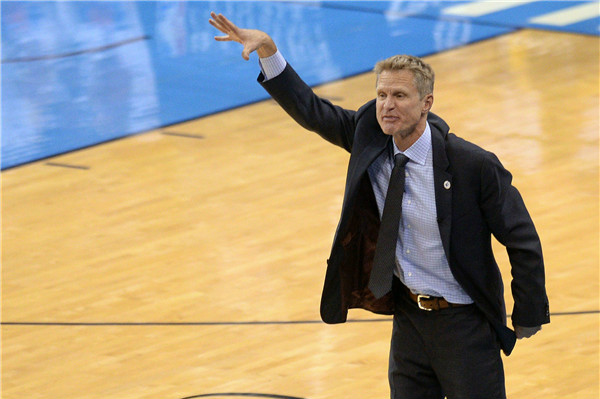 「前方」雷霆万钧中，卫冕冠军丢了魂