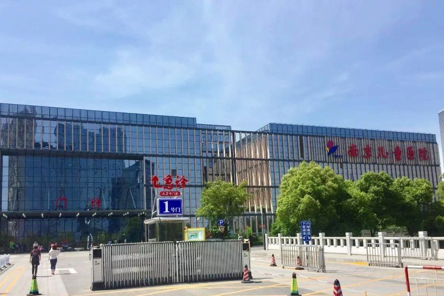 「冰科-心有大未来」这家企业承建过近千家医院洁净医疗空间及医用气体系统工程