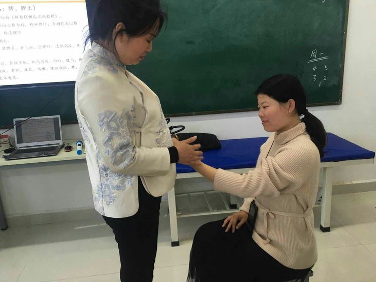 技工学校免费技能培训,怎么开设再就业免费技能培训班